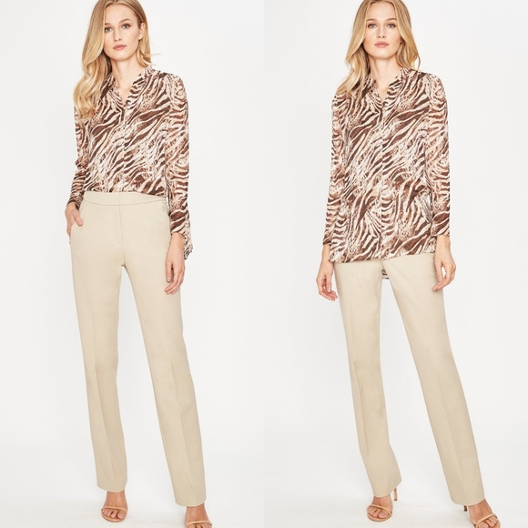 SAMPLE ELIE TAHARI Silk Chava Blouse